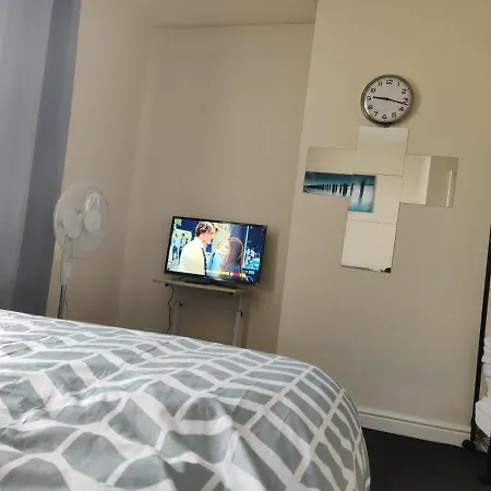 1 Bedroom Apartment-free Wifi+free Netflix +more Apartment *