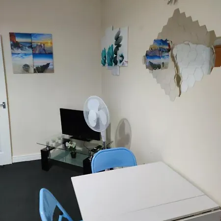 1 Bedroom Apartment-free Wifi+free Netflix +more *