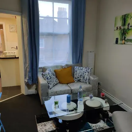 1 Bedroom Apartment-free Wifi+free Netflix +more * Barrow-in-Furness
