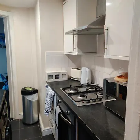 1 Bedroom Apartment-free Wifi+free Netflix +more * Barrow-in-Furness